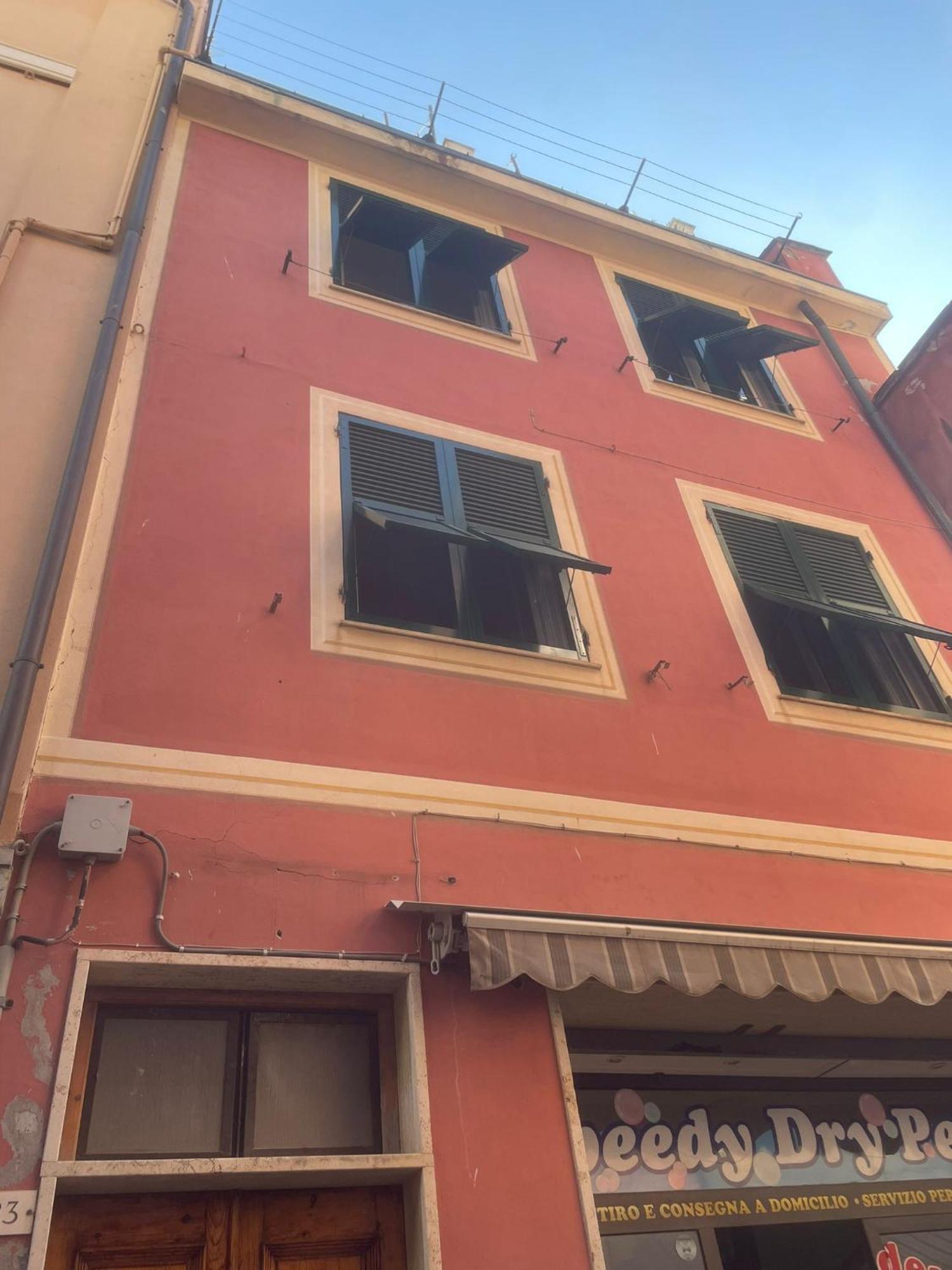 H H Moneglia Il Vicolo Apartment Bagian luar foto