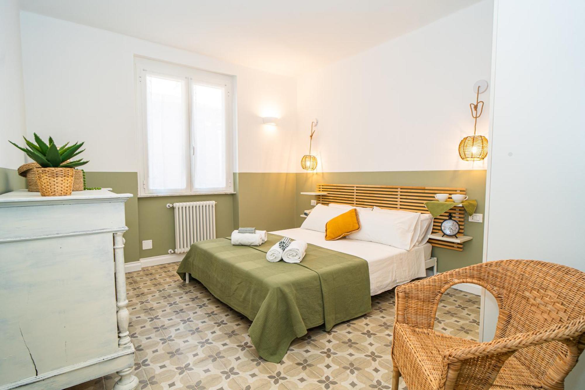 H H Moneglia Il Vicolo Apartment Bagian luar foto