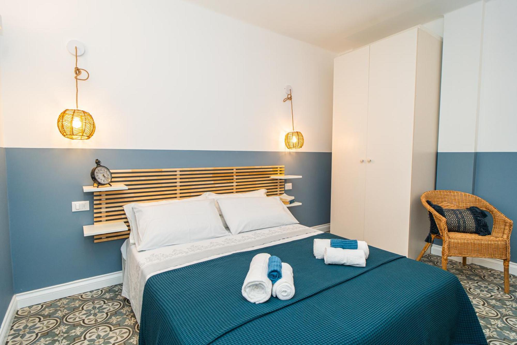 H H Moneglia Il Vicolo Apartment Bagian luar foto